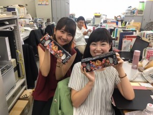 3人