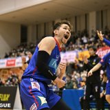 B2青森ワッツは福島に競り勝ち連敗ストップ　池田がブザービーターの3ポイント決める