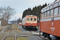 各車両が集合。にぎわっていた時はこんな感じだったんでしょうか?