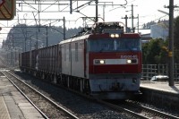 この日やってきた貨物列車は少し短めの編成でした。