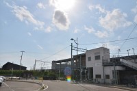 ２０１１年に現在の場所に移転した野内駅。高架駅になりました。