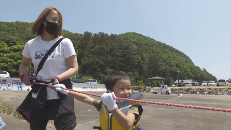 Abaニュース 平内町で幼稚園児が地引網漁を体験