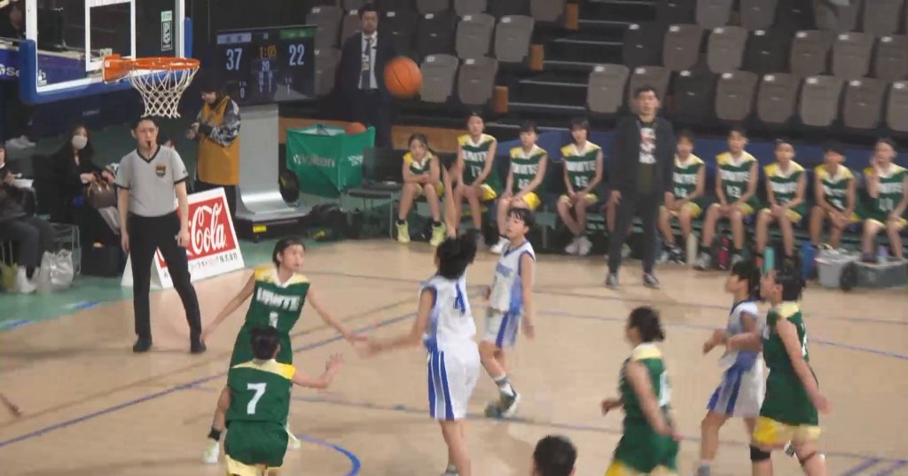 青森ワッツのコートで小学生も「青森決戦」　全国ミニバス大会青森県予選　女子は造道が4連覇