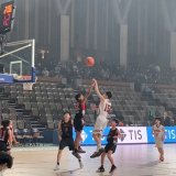 プロのコートで決勝戦　全国ミニバス大会青森県予選　男子はOWLSが優勝